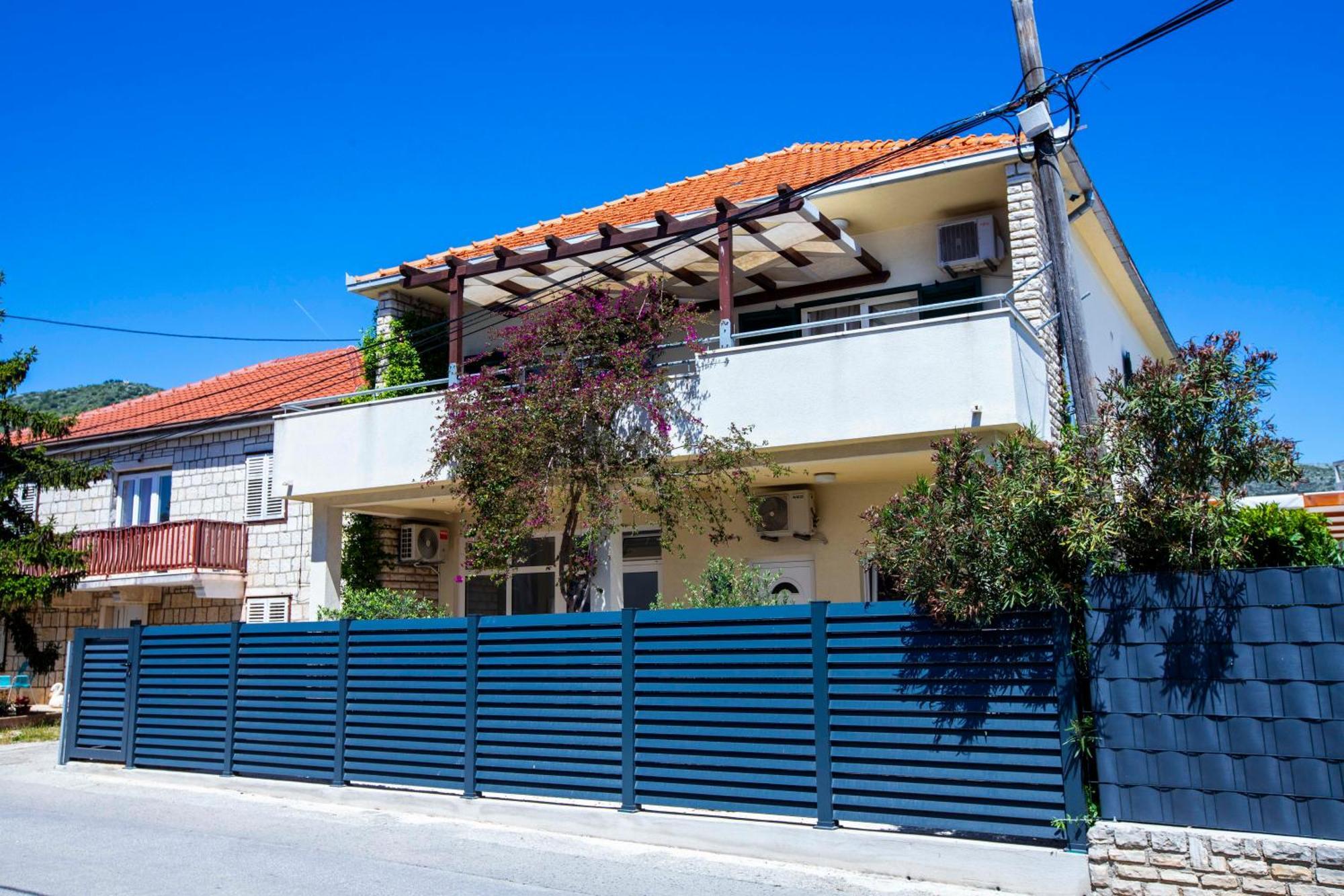 Apartment Laura Trogir Kültér fotó